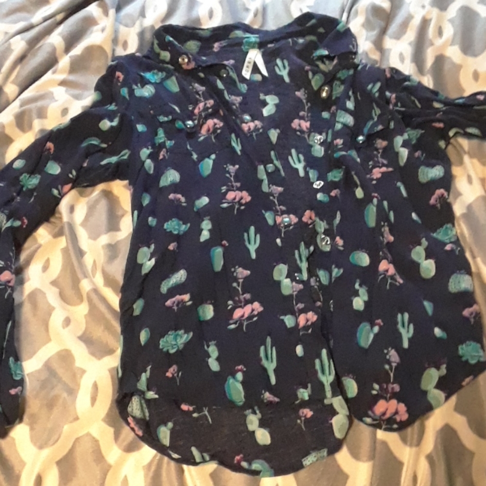 Thin cactus rodeo shirt